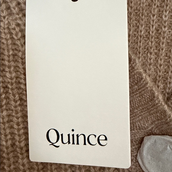Quince Beige Mongolian Cashmere Sweater Vest - Picture 3 of 8